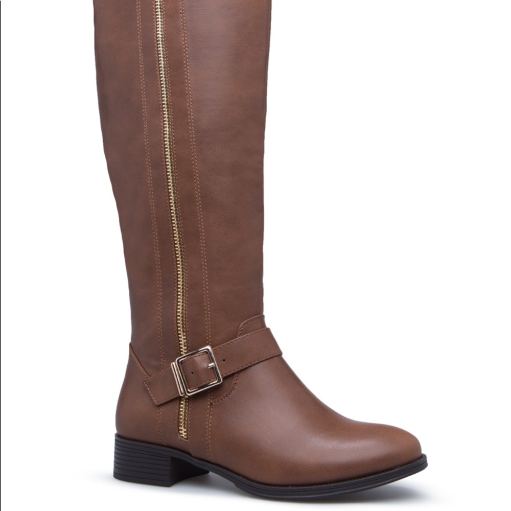 Brown JustFab wide calf boots